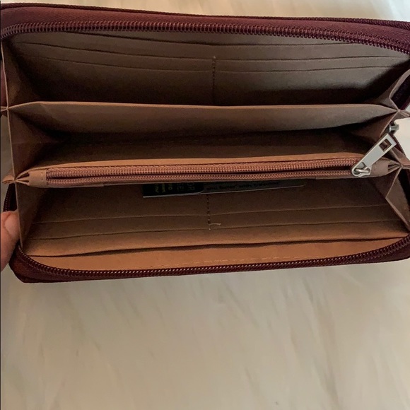 Travelon wallet - Picture 3 of 4